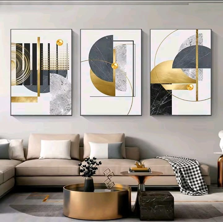 Lusso Black Gold: quadro astratto nero blu oro in un trittico moderno. Trittico arte moderna lusso con sfumature di blu petrolio, grigio scuro e dettagli in oro liquido.