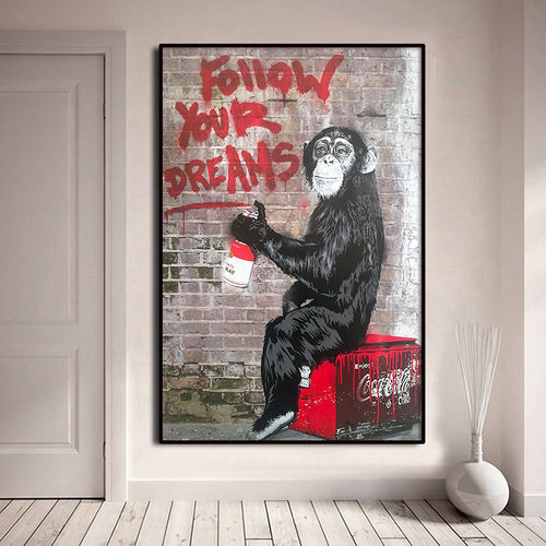 Quadro Follow Your Dreams di Banksy, un'opera d'arte urbana che ispira con il suo messaggio di libertà e sogni, perfetta per uno spazio creativo e moderno.