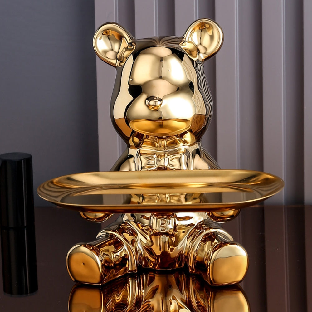Piggy bank sculpture