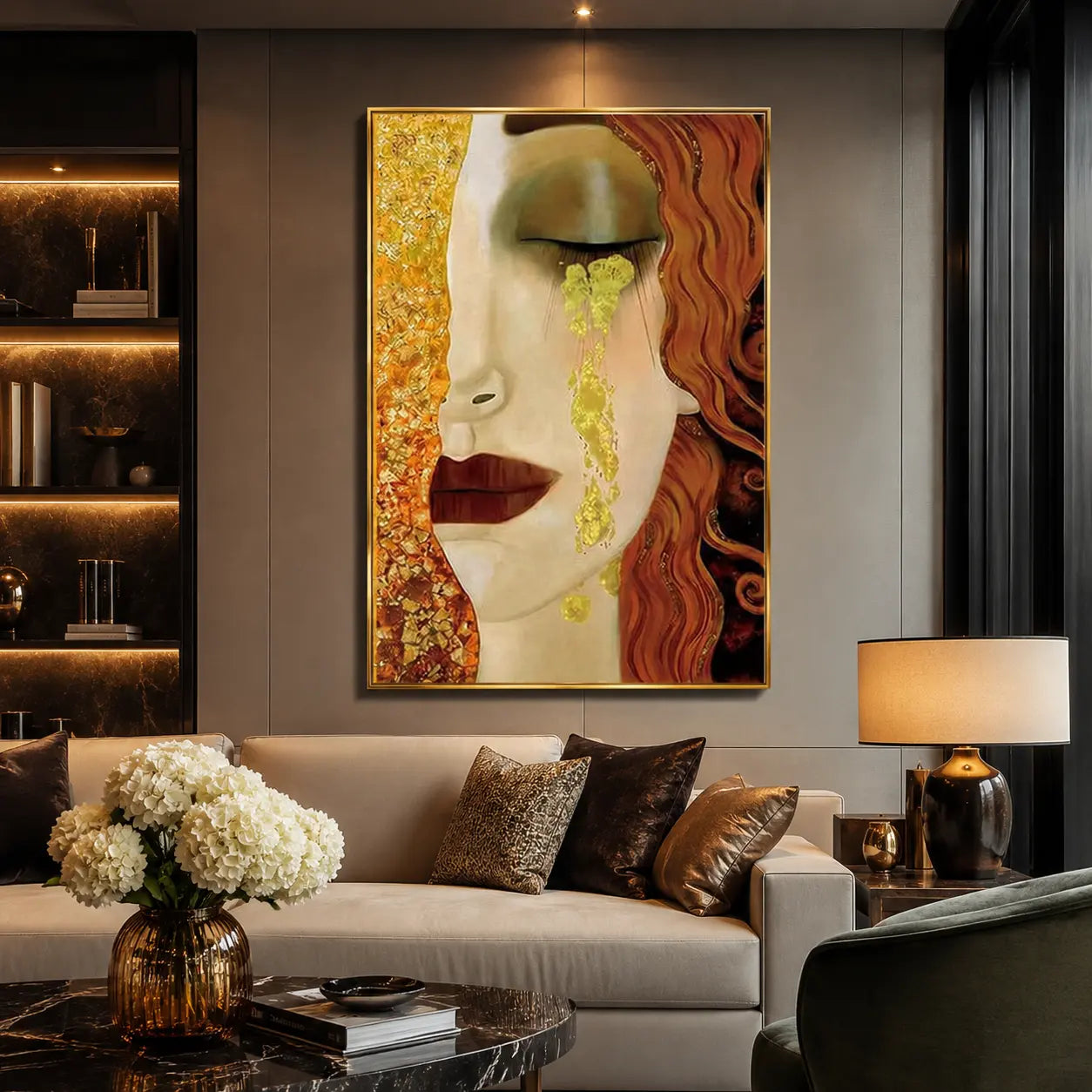 Quadro “Le Lacrime di Freyja – Anne Marie Zilberman”: volto femminile malinconico con lacrime in tonalità oro e azzurro su tela.