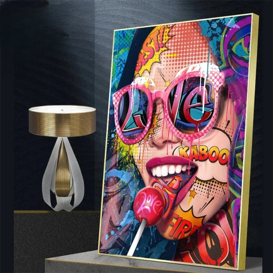 Quadro su tela pop art donna con chupa chups