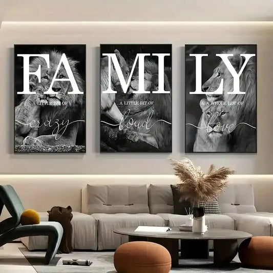 "Quadro su tela 'Family' con immagini potenti di leoni e frasi dedicate alla famiglia, ideale per un ambiente accogliente e motivazionale."