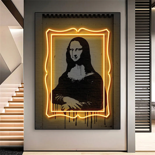 Quadro su tela 'La Gioconda Neon', una reinterpretazione moderna del celebre dipinto con un design neon, ideale per arredare con originalità.