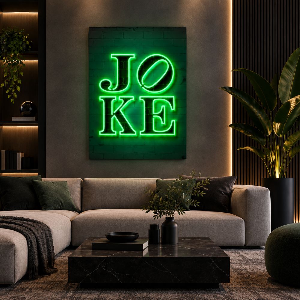 Quadro Joke Neon con scritta verde luminosa effetto neon su fondo scuro, stampa su tela in ambiente moderno