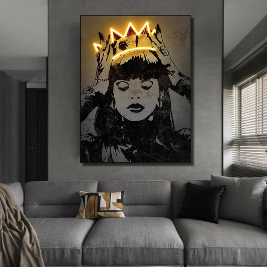 Quadro su tela 'Principessa Neon' con effetto neon e design elegante, ideale per arredare con un tocco di originalità e modernità.