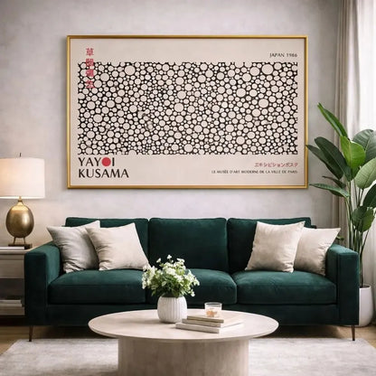 yayoi kusama ossessione monocromatica quadro su tela moderni con cornice oro ;  bianco nero soggiorno design minimal