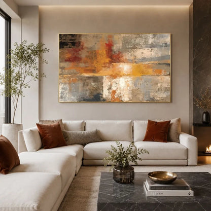 Quadro su tela Astratto Assoluto con cornice oro minimal e arte astratta moderna nei toni beige, grigio e arancio in soggiorno elegante